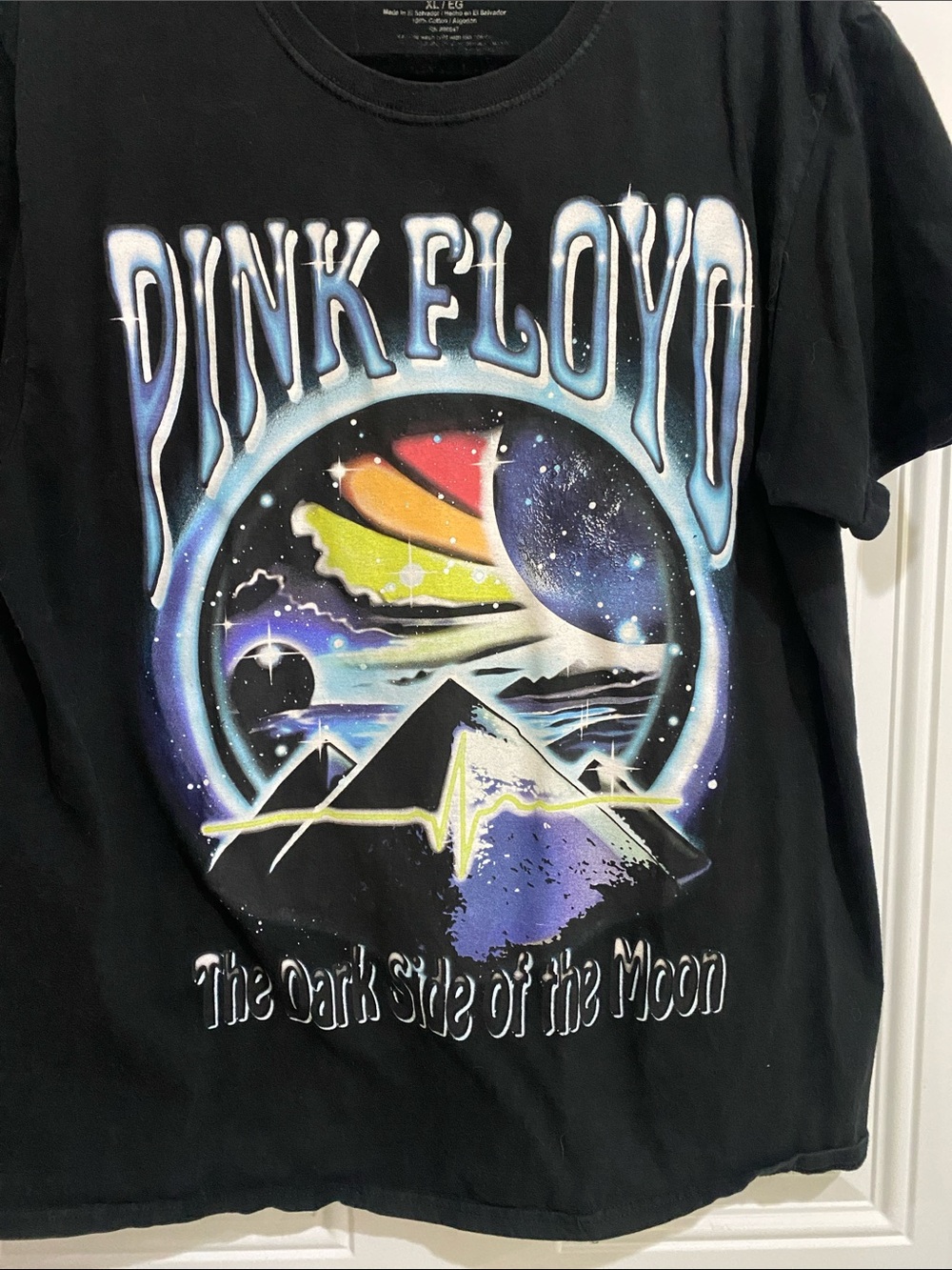 Pink Floyd Black Multicolor 'Dark Side' Graphic Short Sleeve Tee - Picture 5 of 6